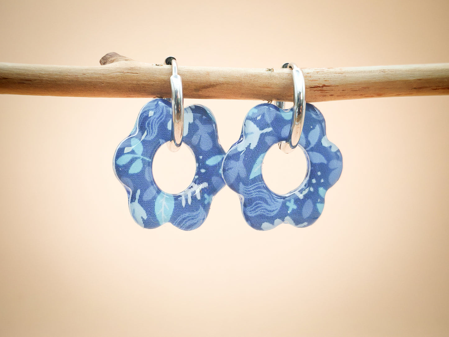 Boucles d’oreilles / Pampilles – Fleur bleu aquatique
