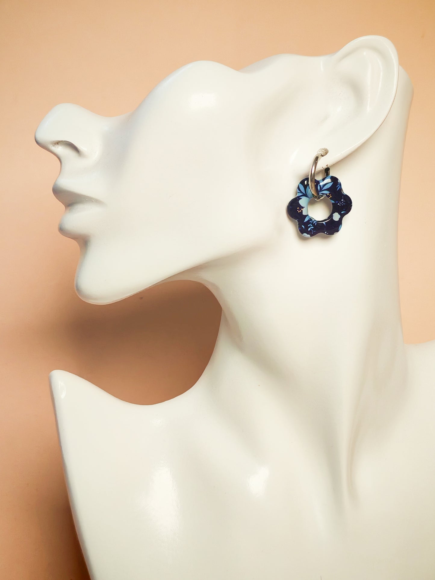 Boucles d’oreilles / Pampilles – Fleur nuit végétale