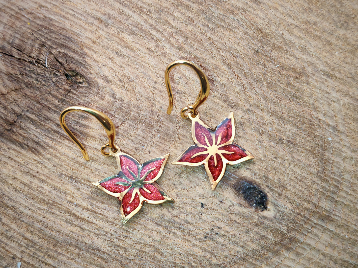 Boucles d’oreilles – Fleurs étoilées dorées
