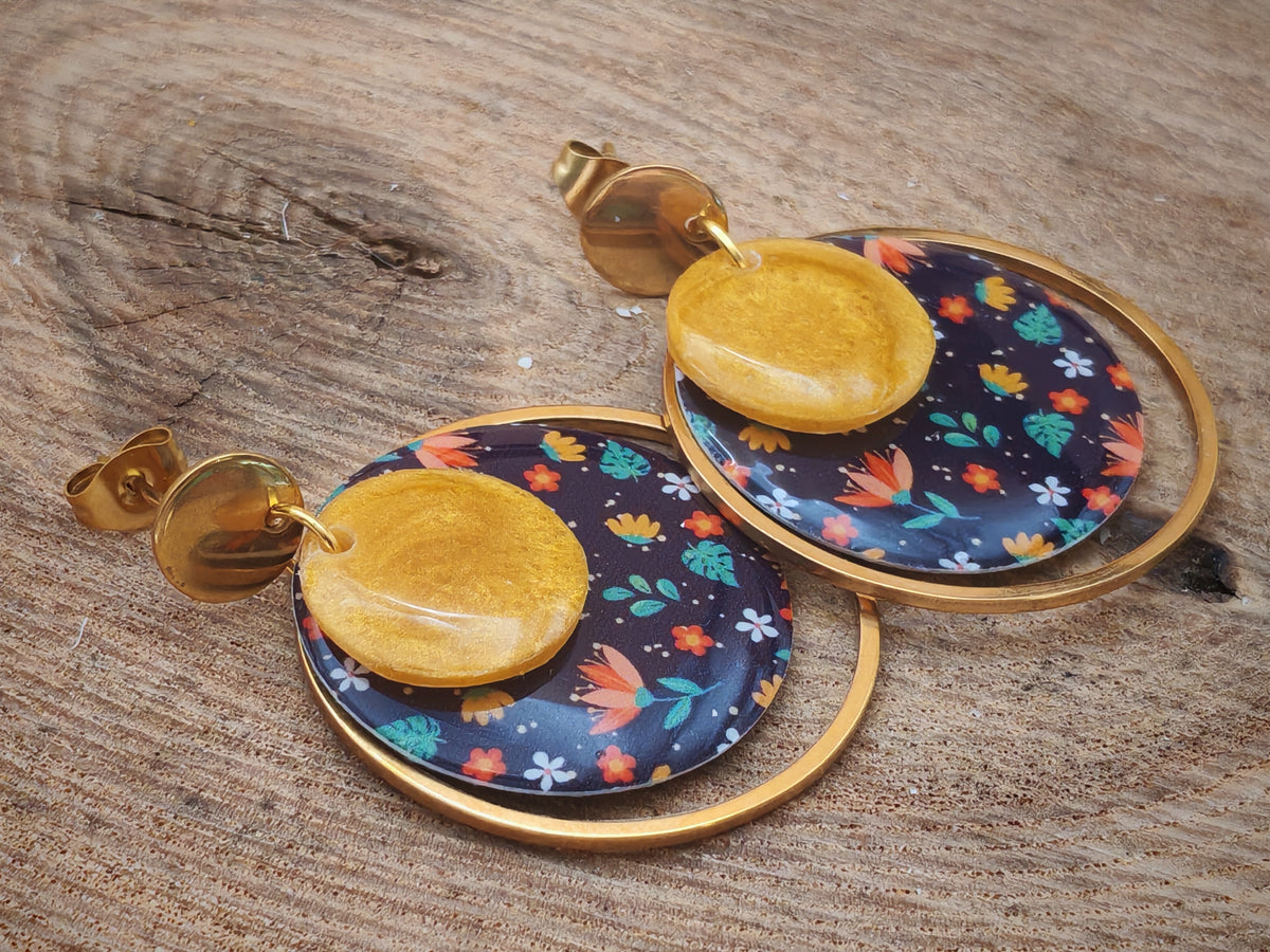 Boucles d’oreilles – Jardin fleuri sur nuit étoilée