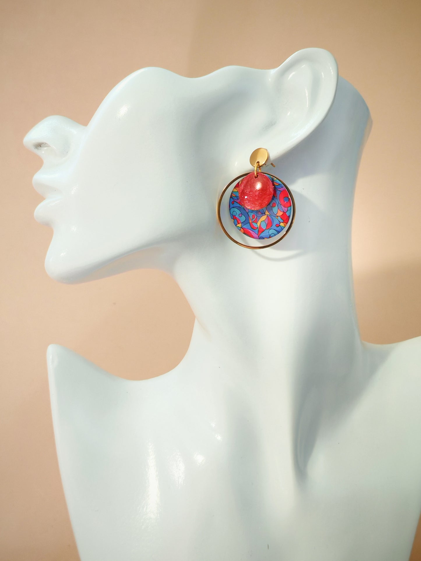 Boucles d’oreilles – Arabesques éclatantes
