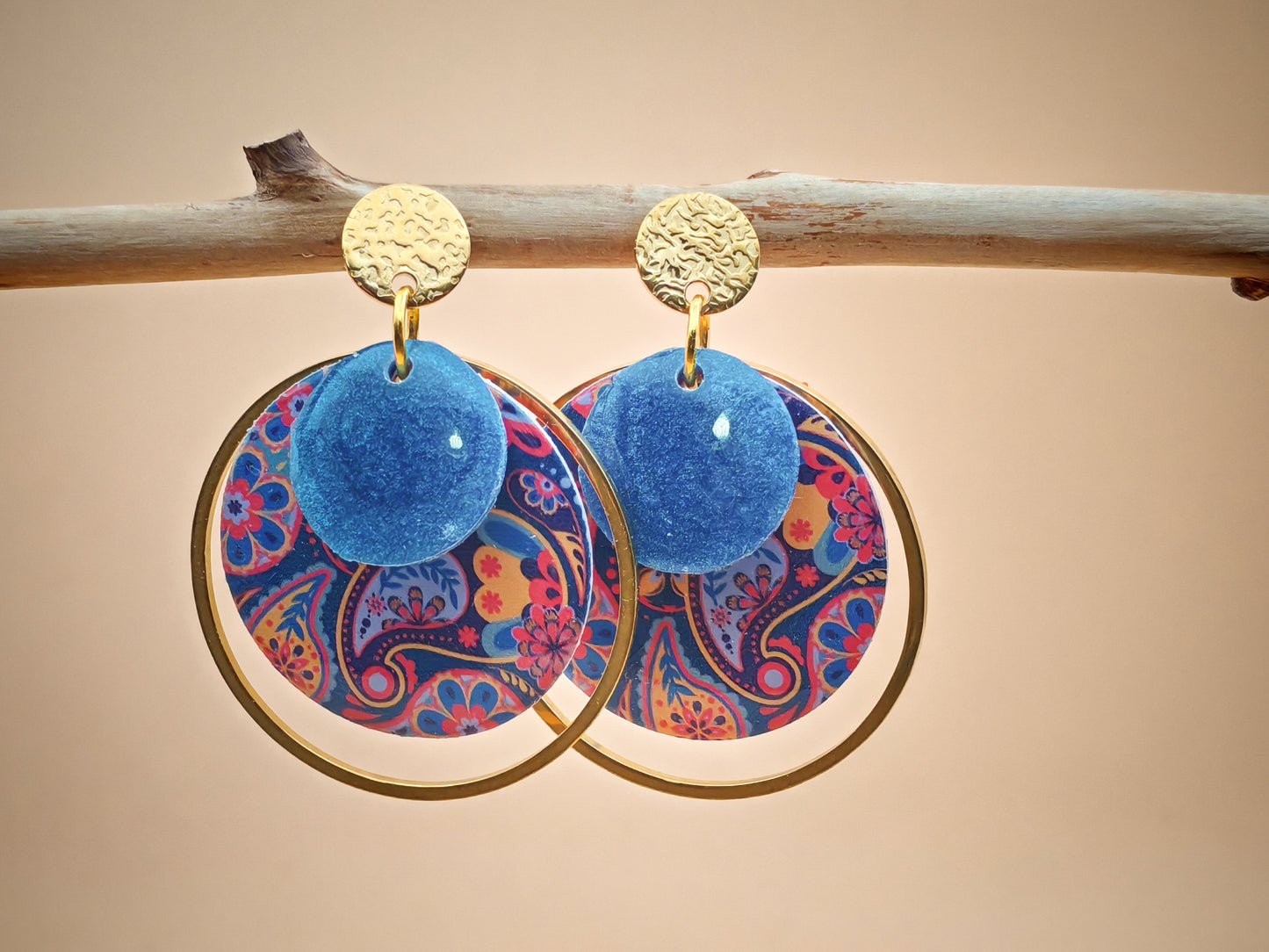 Boucles d’oreilles – Cachemire bleu poudré
