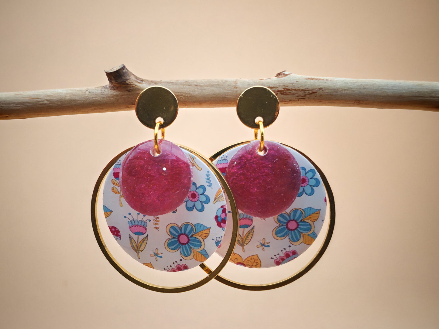 Boucles d’oreilles – Fleurs légères et rose tendre