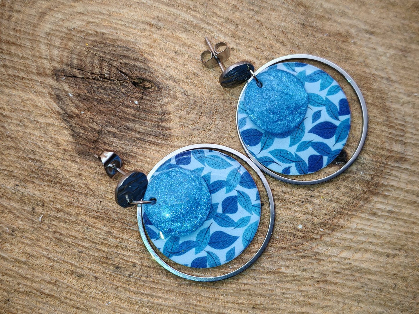 Boucles d’oreilles – Feuilles d’azur givré
