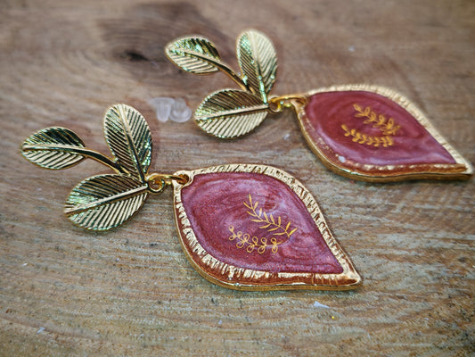 Boucles d’oreilles – Feuilles précieuses au reflet rosé