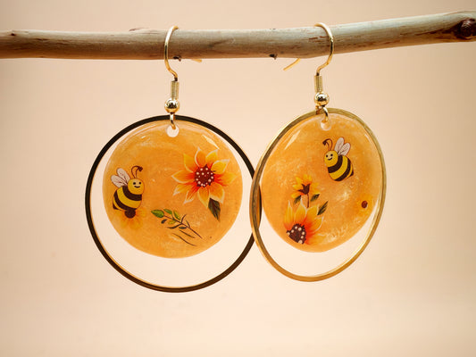 Boucles d’oreilles – Abeilles joyeuses en éclats de pollen