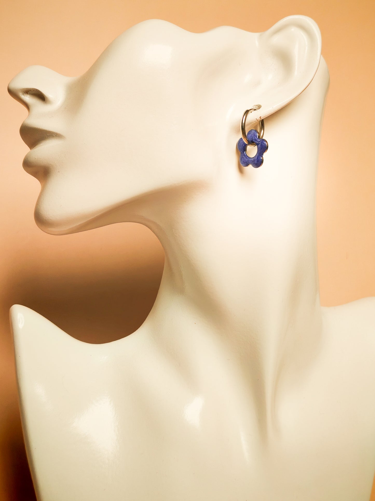 Boucles d'oreilles – Fleur de saphir céleste