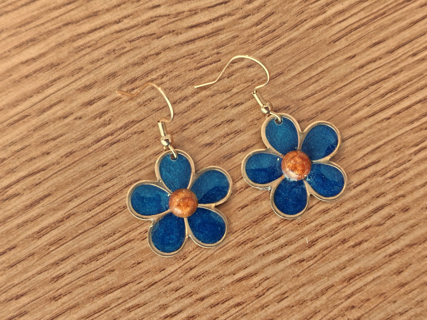 Boucles d’oreilles – Fleurs pigmentées