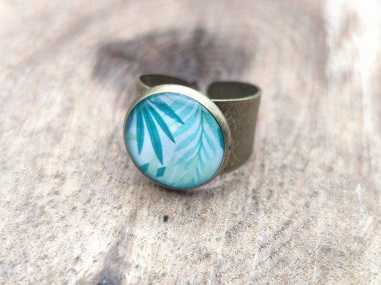 Bague, laiton couleur bronze, cabochon de 14 mm de diamètre en résine sur imprimé, fait main