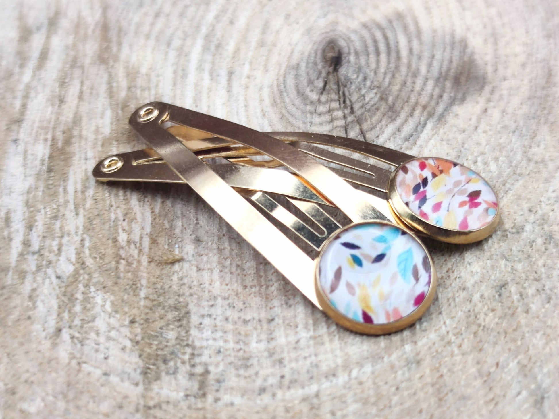 Lot de 2 barrettes, cabochons de 12 mm de diamètre en résine sur imprimé, fait main