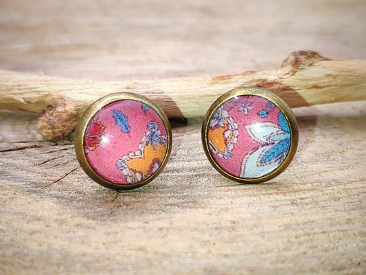 Clous d'oreille, cabochon de 8mm de diamètre en résine sur imprimé, motif asymétrique, fait main