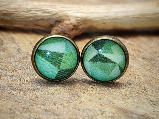 Clous d'oreille, laiton couleur bronze, cabochon de 6mm de diamètre en résine sur imprimé, motif asymétrique, fait main