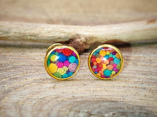 Clous d'oreille, acier inoxydable, cabochon de 6mm de diamètre en résine sur imprimé, fait main